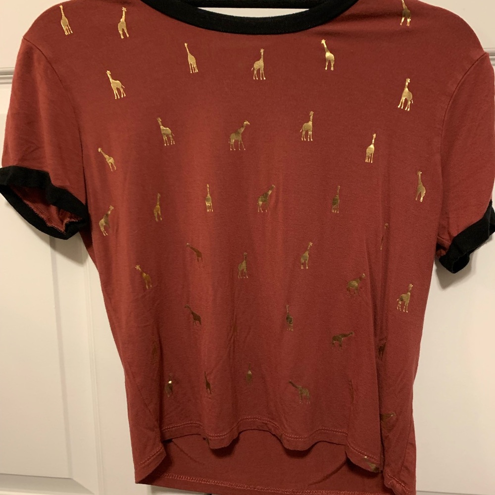 Giraffe Tee